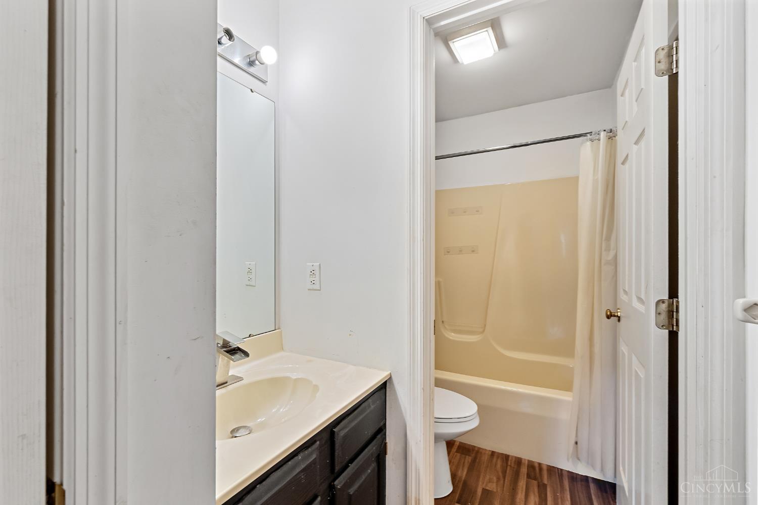 1482 Waycross Road Forest Park, OH 45240 - Photo 20 of 25