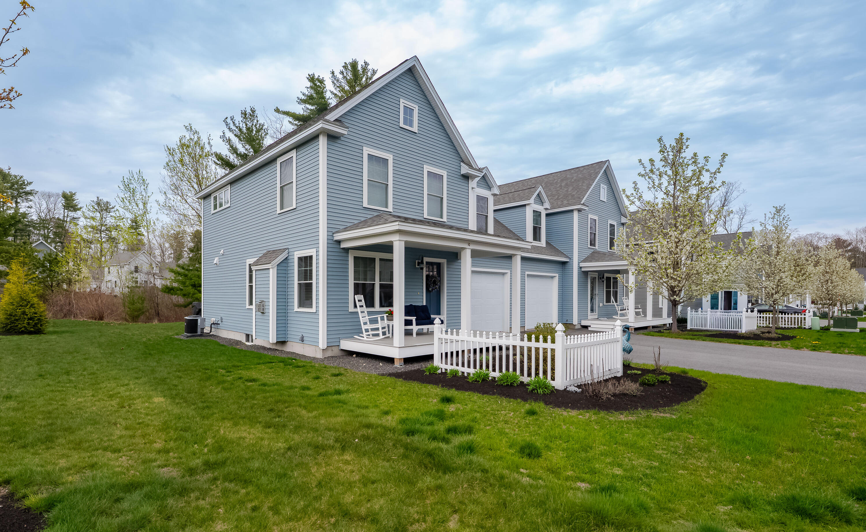 10 Webhannet Place, Unit 1 Kennebunk, ME 04043 - Photo 2 of 38 _DSC7700