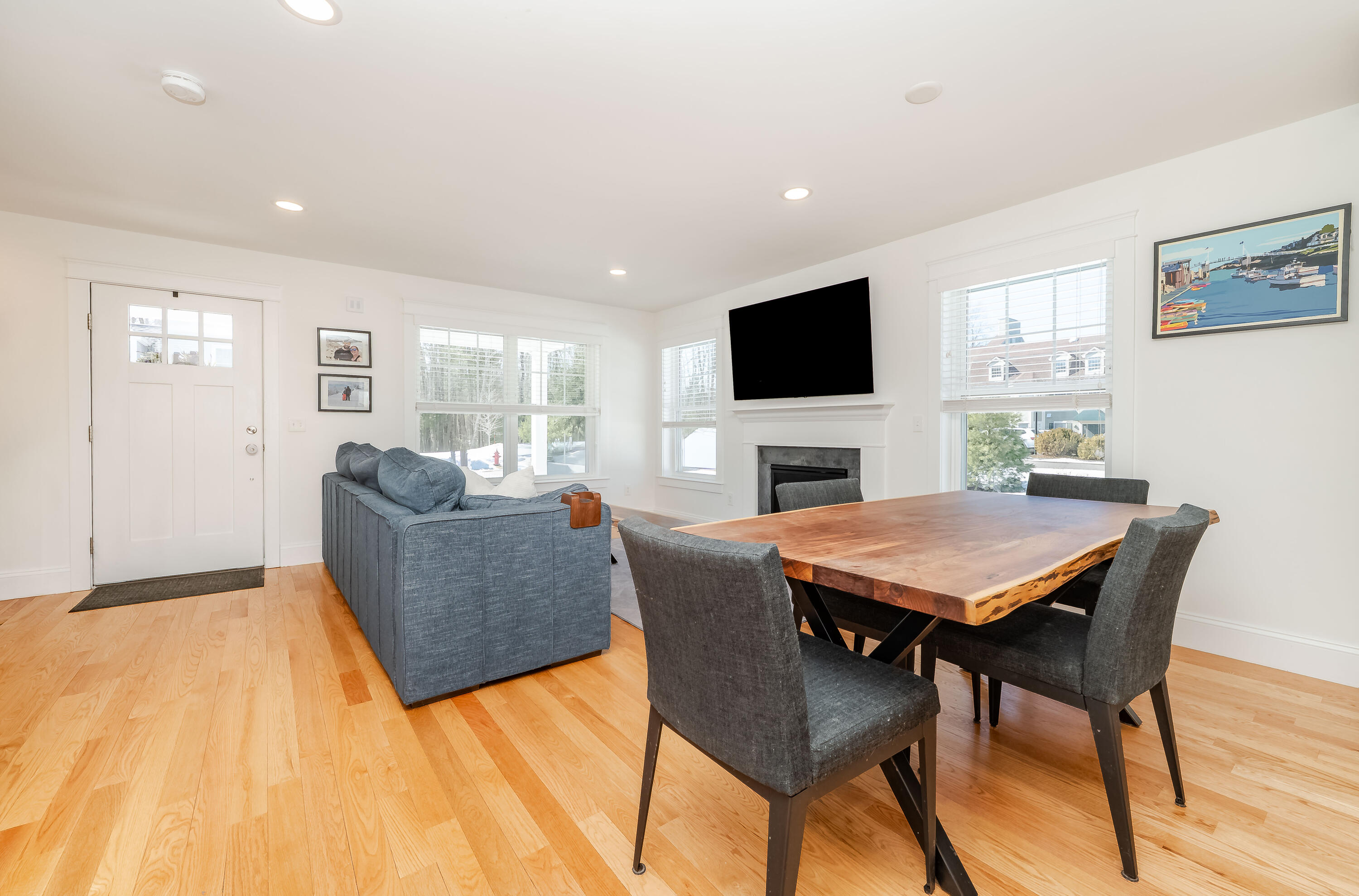 10 Webhannet Place, Unit 1 Kennebunk, ME 04043 - Photo 8 of 38 _DSC5529