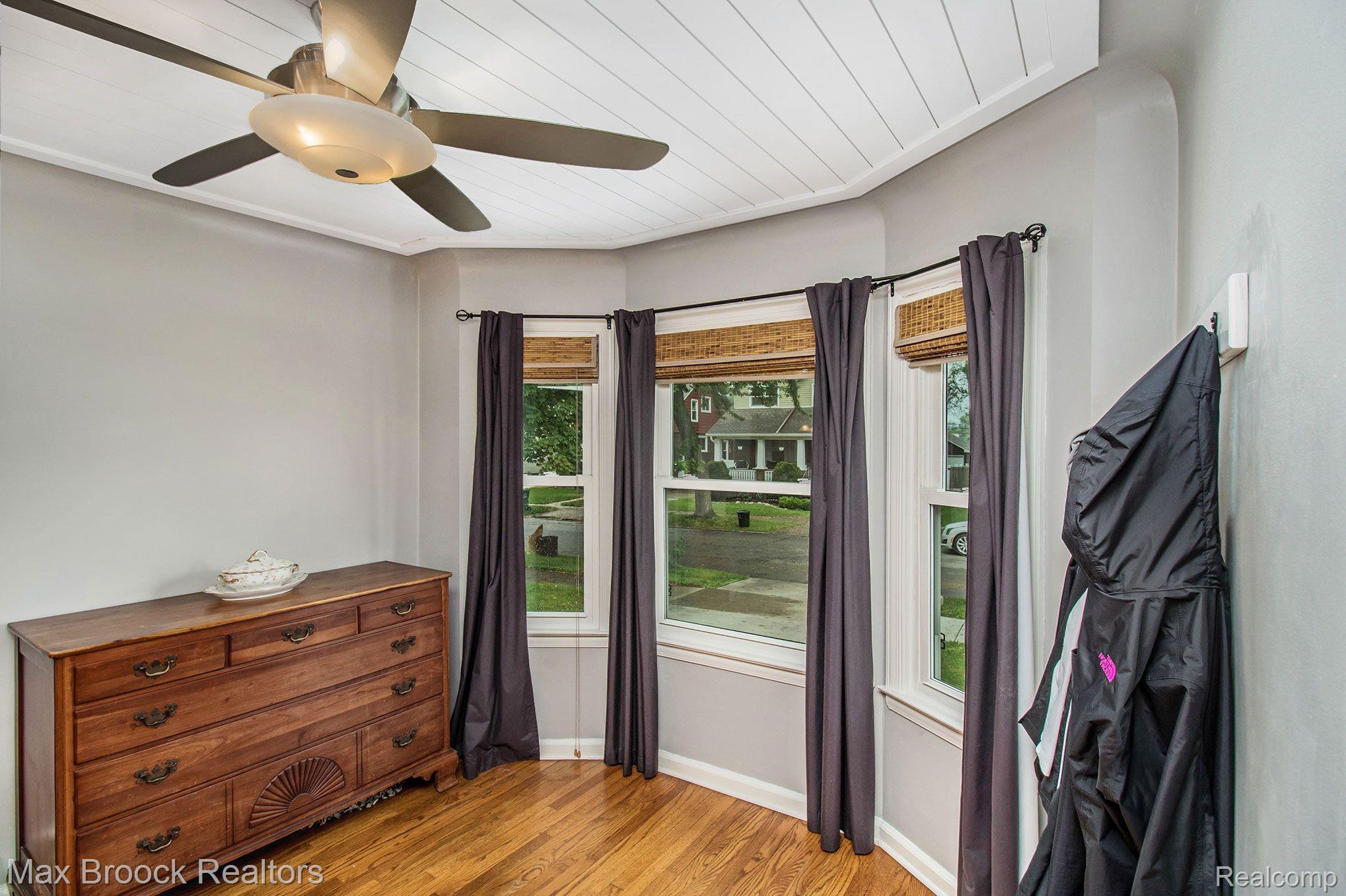 661 Princeton Road Berkley, MI 48072 - Photo 9 of 27 Gallery Image 9