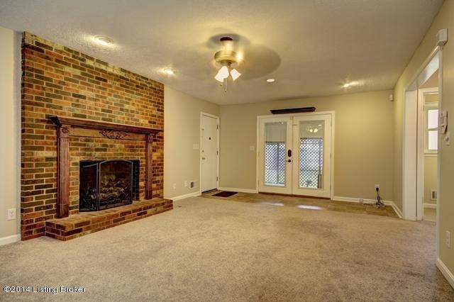 8904 La Costa Road Louisville, KY 40299 - Photo 21 of 44 Family Room2