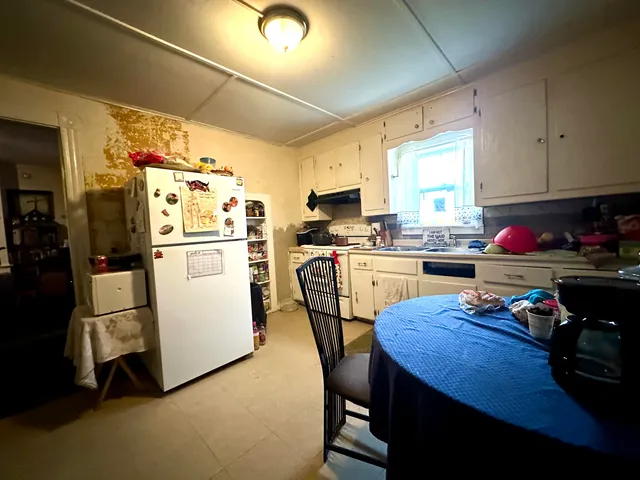 $125,000 | 5 Veteran Court, Waterville, ME 04901