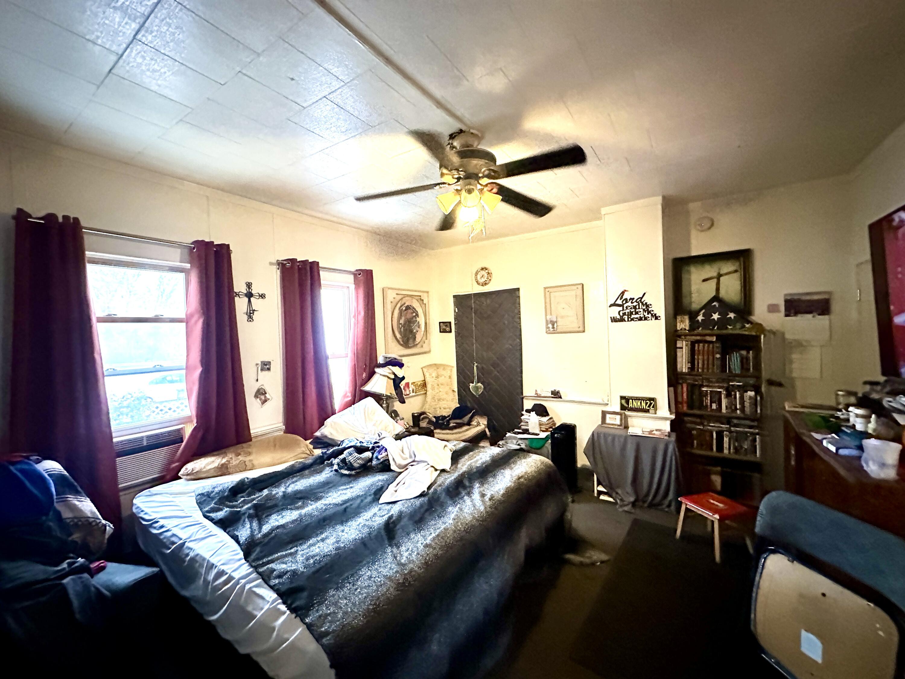 5 Veteran Court Waterville, ME 04901 - Photo 9 of 23 Living Room 1jpg