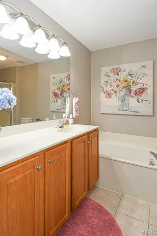 $374,500 | 169 Tori Pines Drive, Oakville, MO 63129