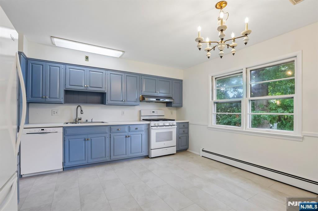 41-57 Rys Terrace Fair Lawn, NJ 07410 - Photo 10 of 35 Gallery Image 10