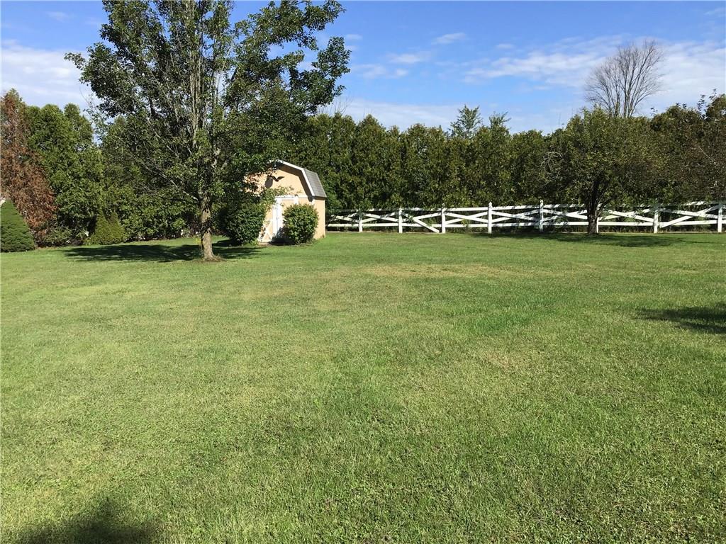 3895 Morefield Road Hermitage, PA 16148 - Photo 6 of 25 Gallery Image 6