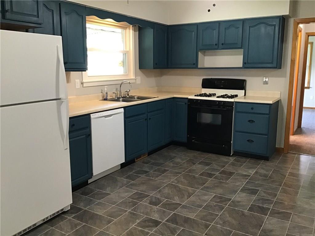 3895 Morefield Road Hermitage, PA 16148 - Photo 7 of 25 Gallery Image 7