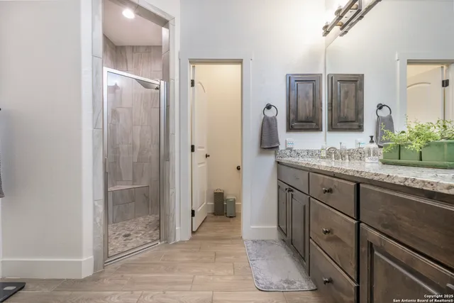 $459,900 | 1264 Spicewood Road, Fischer, TX 78623