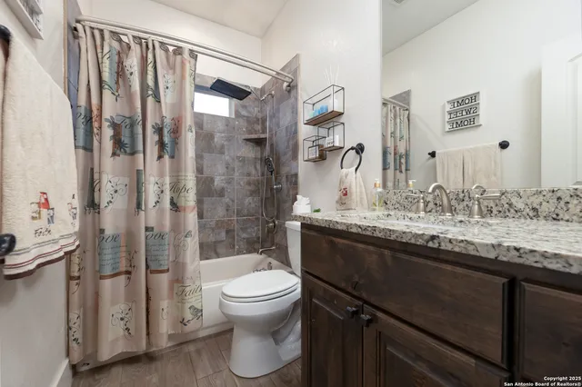 $459,900 | 1264 Spicewood Road, Fischer, TX 78623