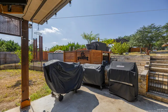 $459,900 | 1264 Spicewood Road, Fischer, TX 78623