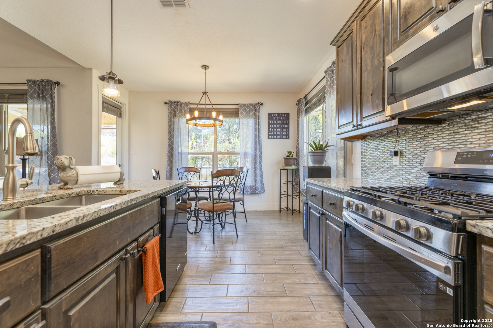 1264 Spicewood Road Fischer, TX 78623 - Photo 3 of 46