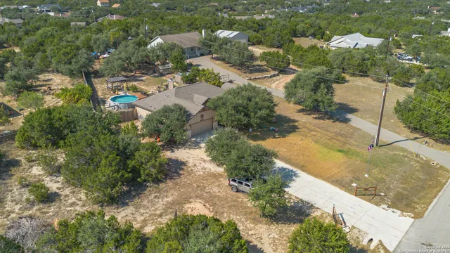 $459,900 | 1264 Spicewood Road, Fischer, TX 78623