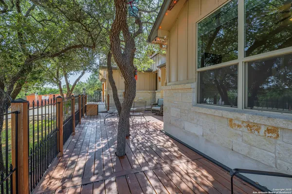 $434,900 | 1264 Spicewood Road, Fischer, TX 78623