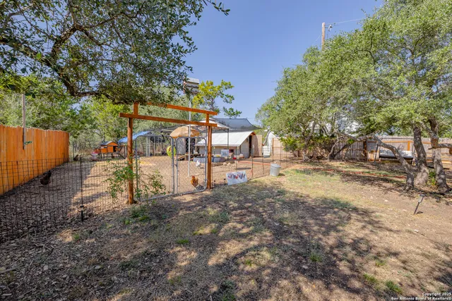 $459,900 | 1264 Spicewood Road, Fischer, TX 78623