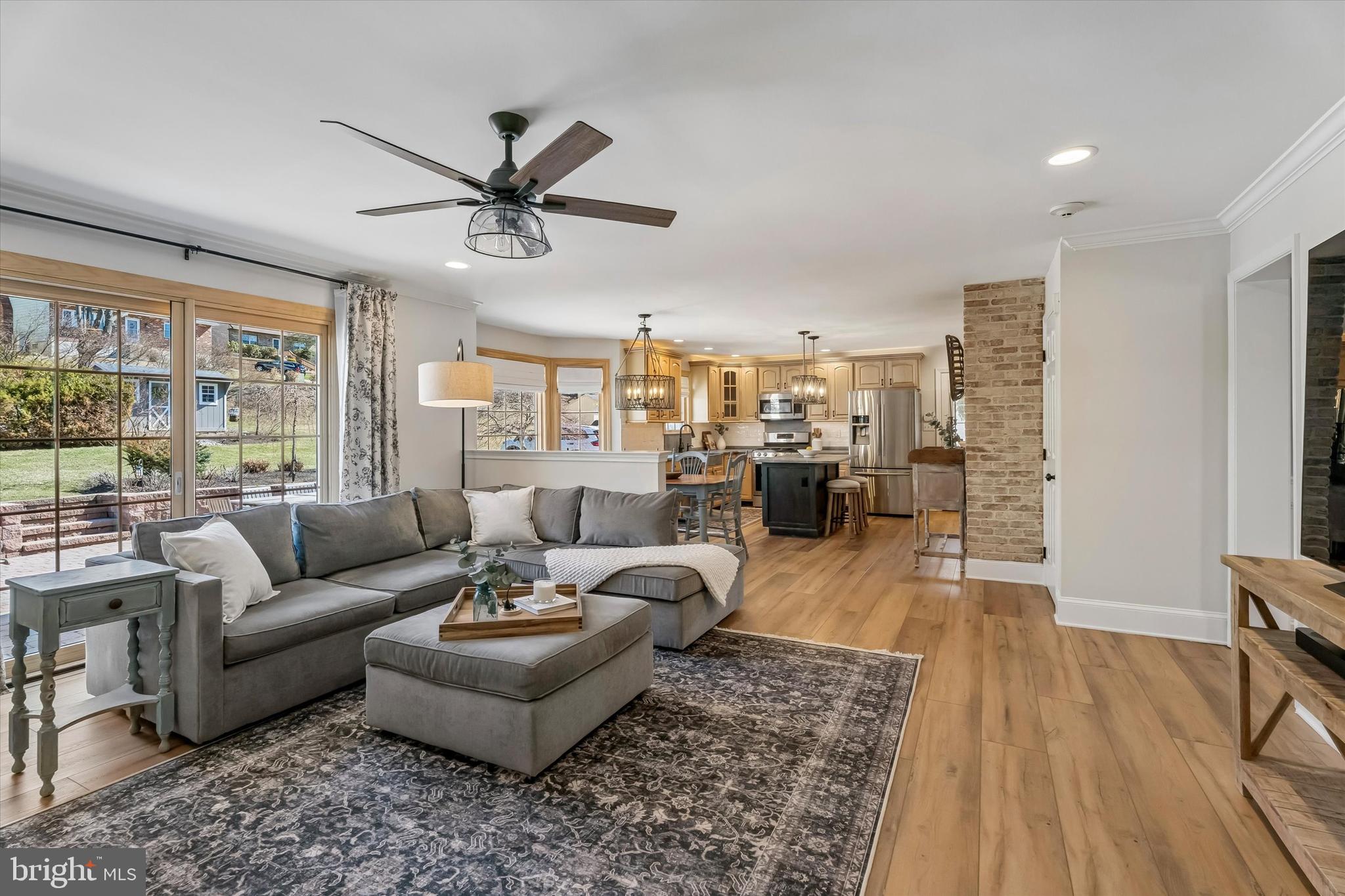 649 Glendale Road Havertown, PA 19083 - Photo 3 of 3