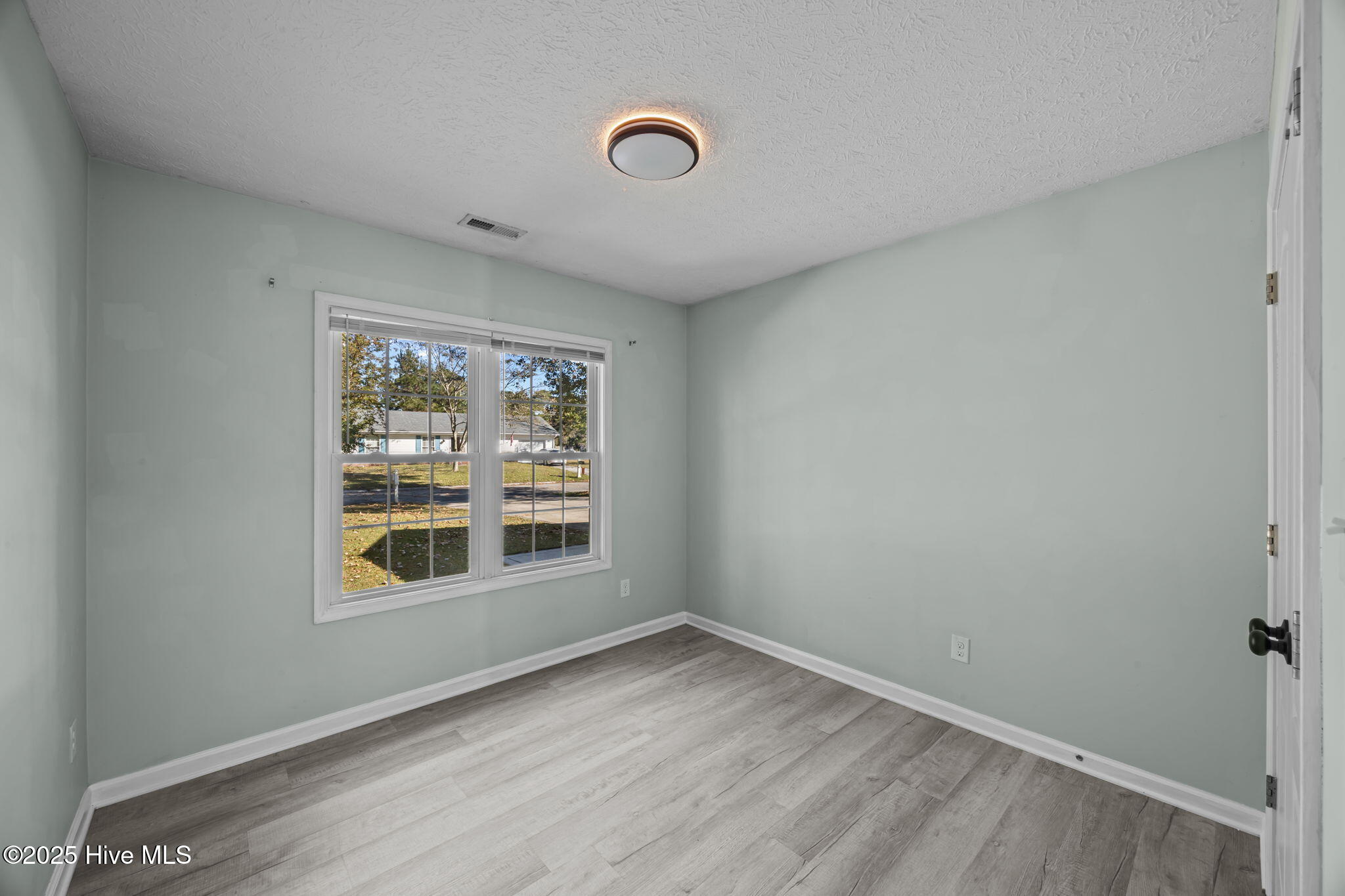 335 Tall Pine Road Havelock, NC 28532 - Photo 13 of 42 13-web-or-mls-0C0A2844