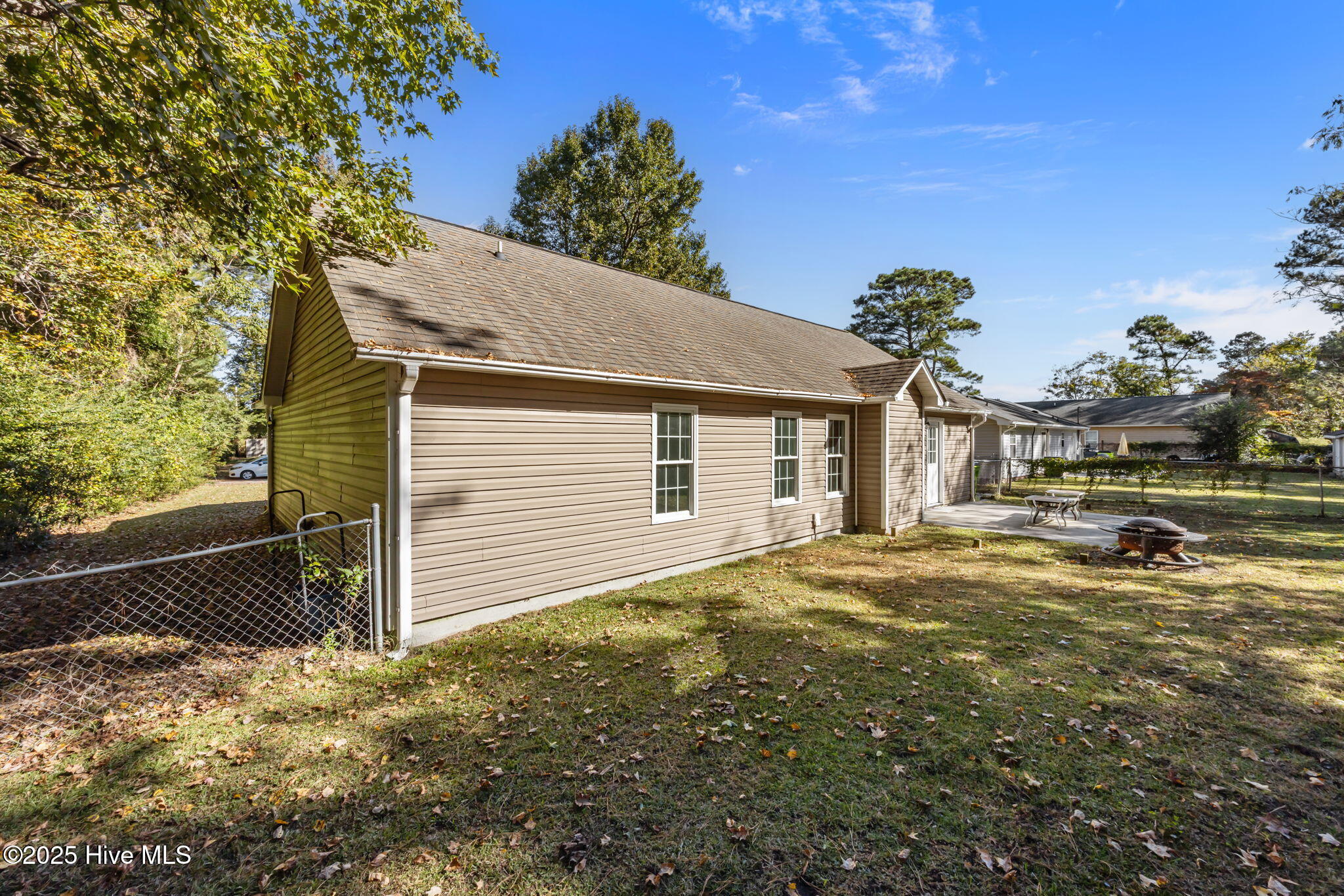 335 Tall Pine Road Havelock, NC 28532 - Photo 34 of 42 34-web-or-mls-0C0A2895