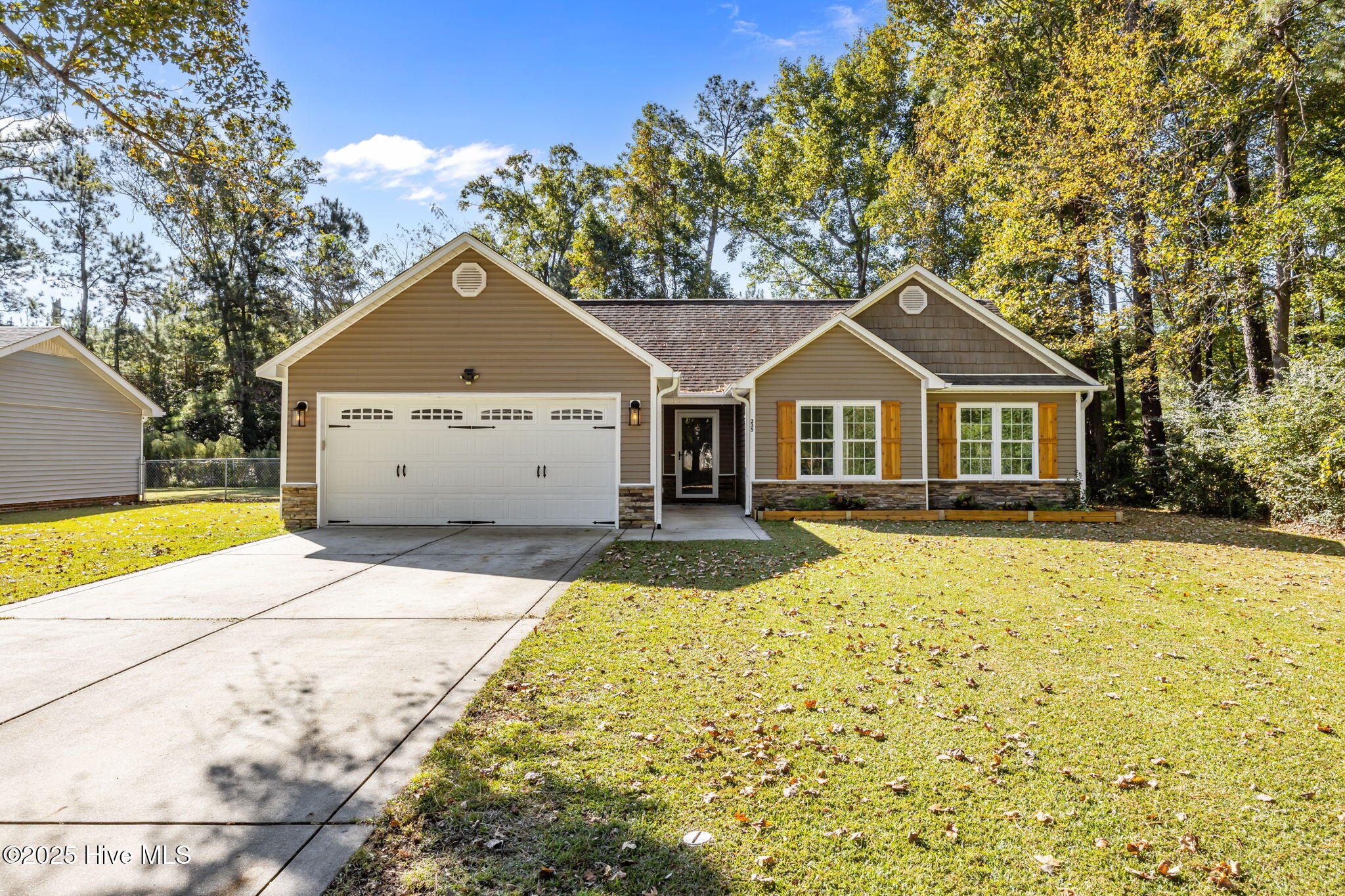 335 Tall Pine Road Havelock, NC 28532 - Photo 4 of 42 4-web-or-mls-0C0A2916