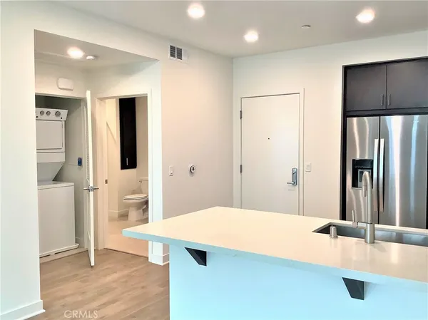 $2,800 | 2440 Nolita, Irvine, CA 92612