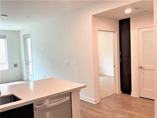 $2,800 | 2440 Nolita, Irvine, CA 92612