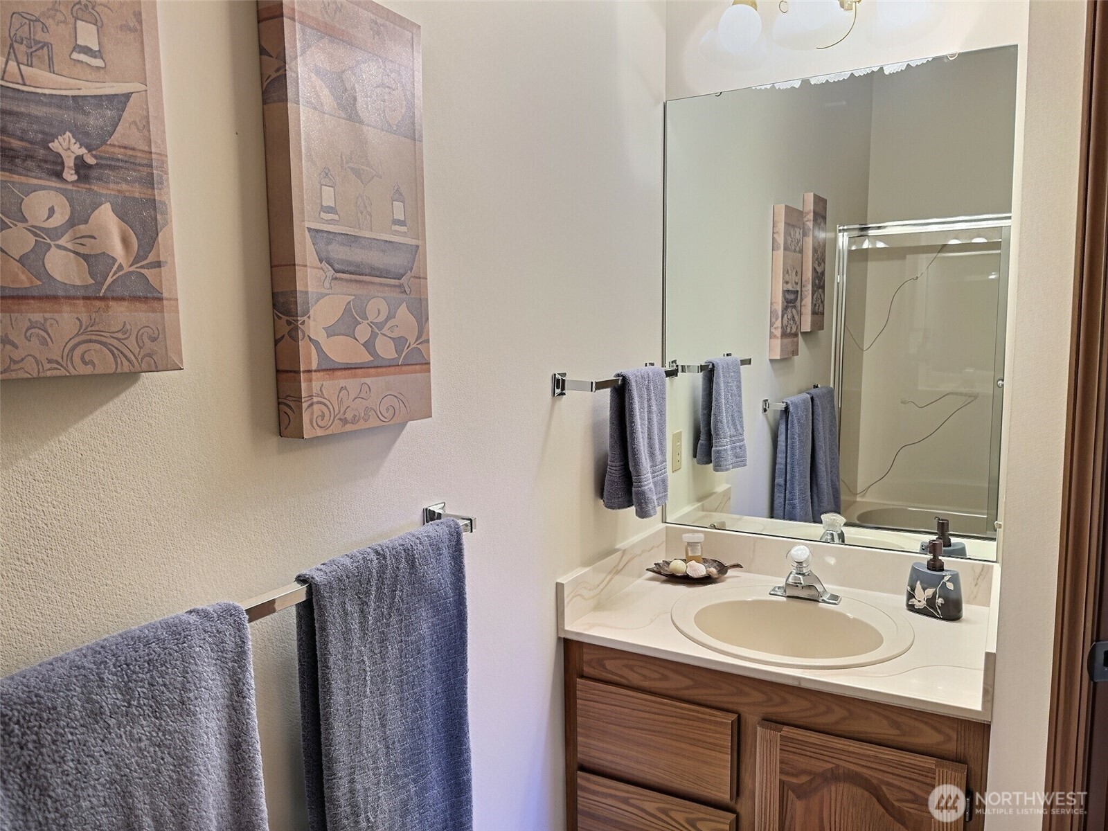17517 Southeast 293rd Place Kent, WA 98042 - Photo 6 of 39