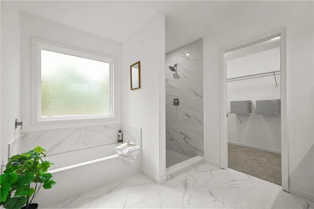 $395,000 | 3925 Pineshore Circle, Gainesville, GA 30501