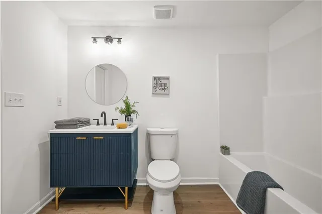 $395,000 | 3925 Pineshore Circle, Gainesville, GA 30501