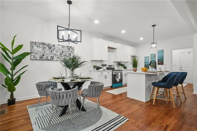 $395,000 | 3925 Pineshore Circle, Gainesville, GA 30501