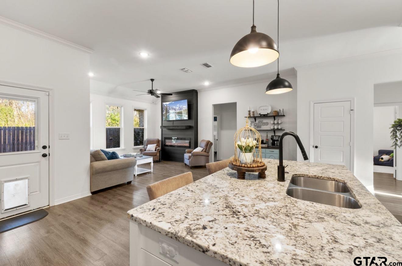 1703 Alamo Xing Road Tyler, TX 75701 - Photo 9 of 24