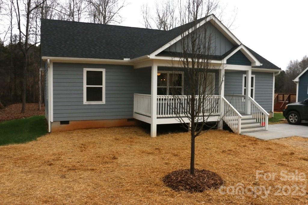 314 John Smith Road Rutherfordton, NC 28139 - Photo 25 of 25 a front view of a house with a yard