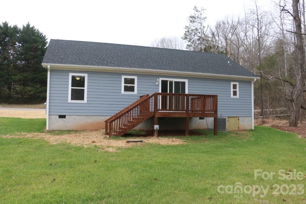 314 John Smith Road Rutherfordton, NC 28139 - Photo 5 of 25 a view of a house with a backyard