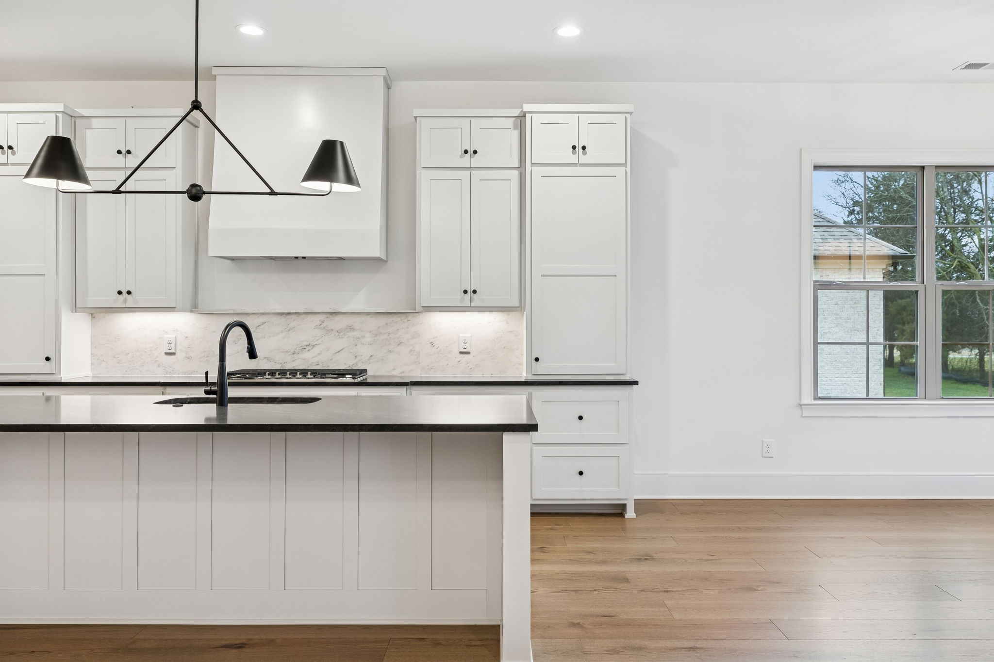 209 Bellsford Road Gallatin, TN 37066 - Photo 23 of 68 a view of a kitchen with sink and cabinets