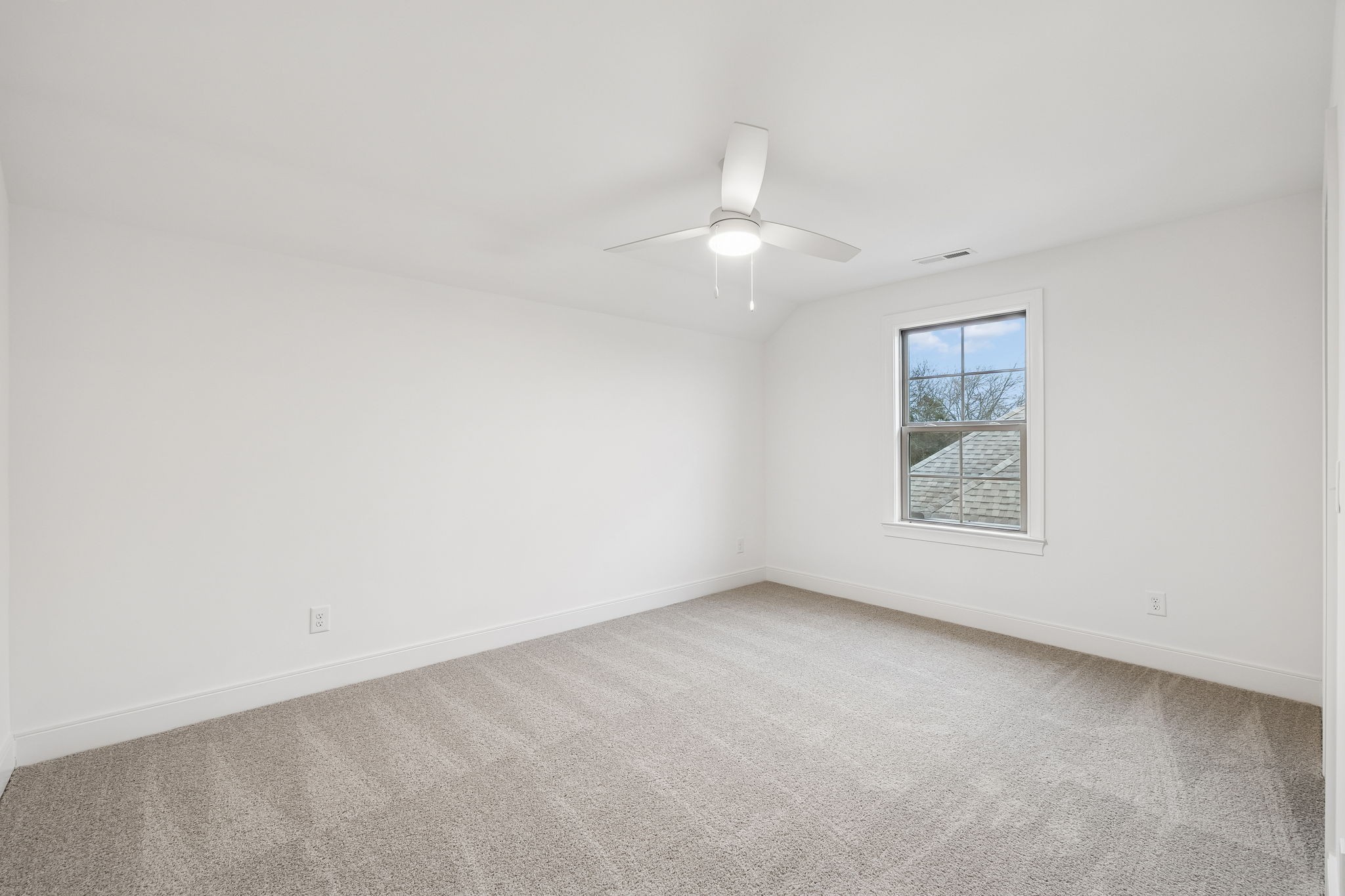 209 Bellsford Road Gallatin, TN 37066 - Photo 42 of 68 an empty room with a fan & a window