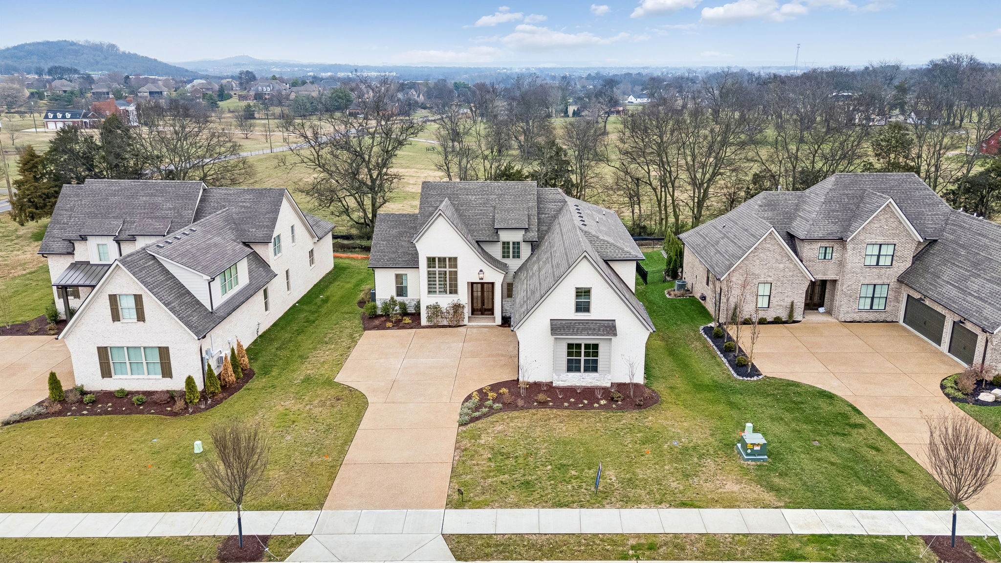 209 Bellsford Road Gallatin, TN 37066 - Photo 57 of 68 an aerial view of a house with a yard