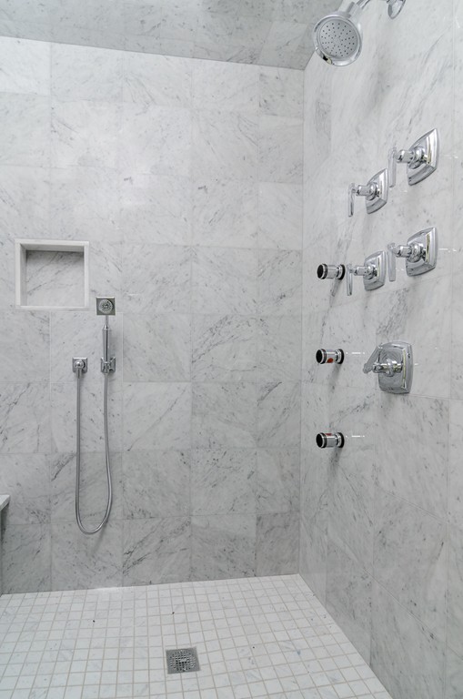 12 Nantucket Road Wellesley, MA 02481 - Photo 26 of 27