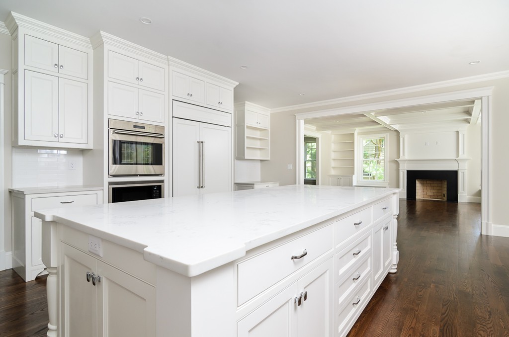 12 Nantucket Road Wellesley, MA 02481 - Photo 10 of 27