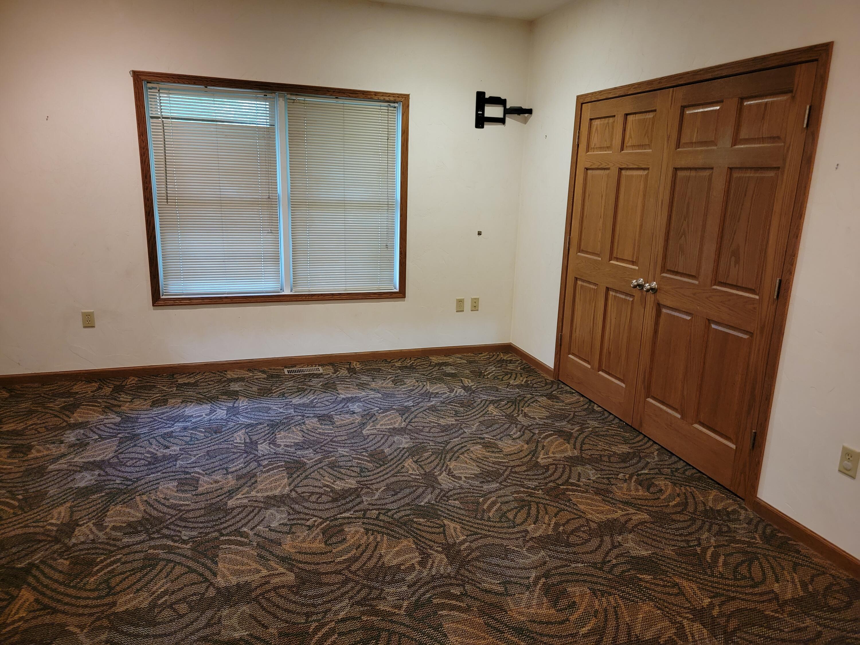 14179 Erie Road Albion, MI 49224 - Photo 4 of 9 20220518_122340