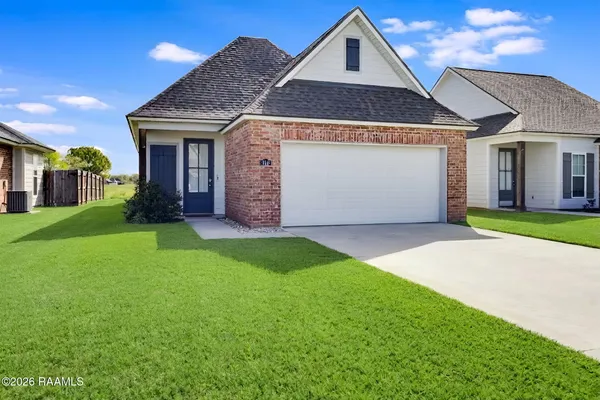 $225,000 | 214 Adry Lane, Youngsville, LA 70592