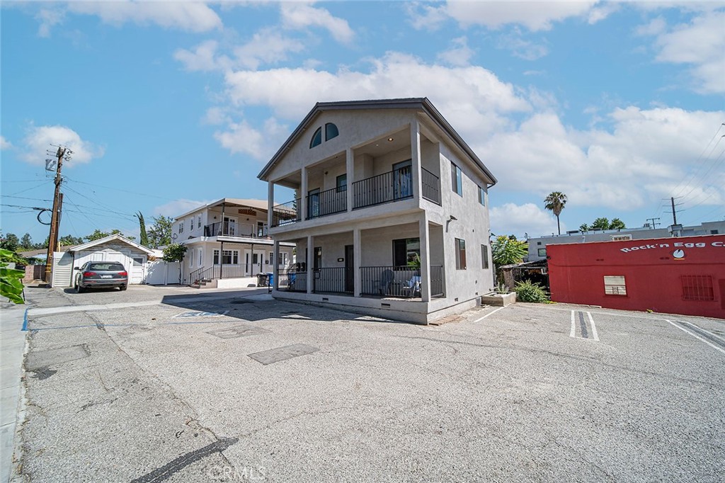 4620 Eagle Rock Boulevard, Unit 1/2 Eagle Rock, CA 90041 - Photo 26 of 26 a front view of a building with cars parked