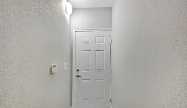 $238,000 | 170 Southwest Peacock Boulevard, Unit 36202, Port St. Lucie, FL 34986