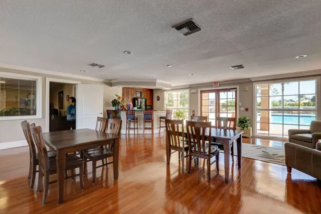 $238,000 | 170 Southwest Peacock Boulevard, Unit 36202, Port St. Lucie, FL 34986