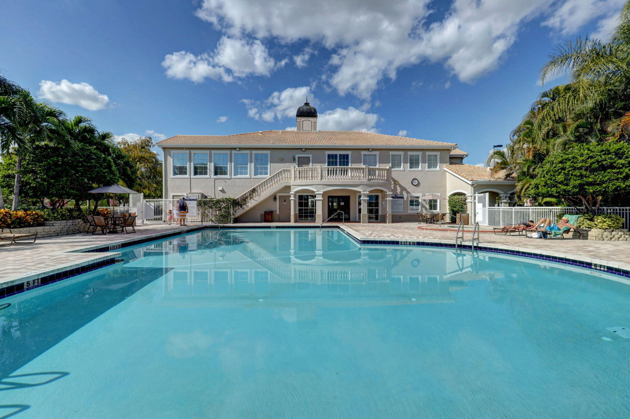 170 Southwest Peacock Boulevard, Unit 36202 Port St. Lucie, FL 34986 - Photo 48 of 60 49-web-or-mls-35_3j0a8255_6_7_8_9