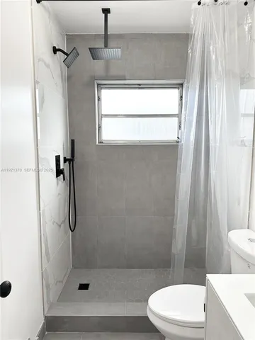 $1,799 | 1450 Atlantic Shores Boulevard, Unit 209, Hallandale Beach, FL 33009