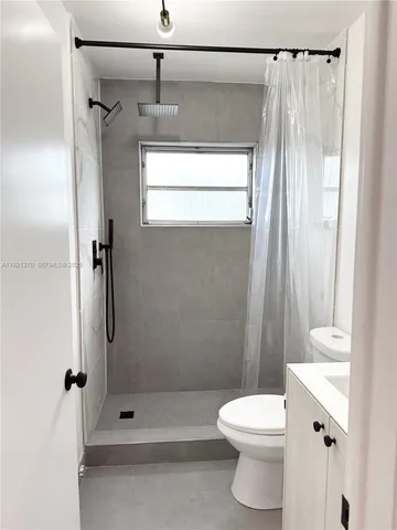 $1,799 | 1450 Atlantic Shores Boulevard, Unit 209, Hallandale Beach, FL 33009