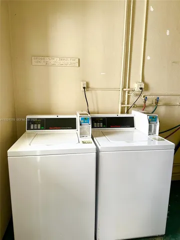 $1,799 | 1450 Atlantic Shores Boulevard, Unit 209, Hallandale Beach, FL 33009