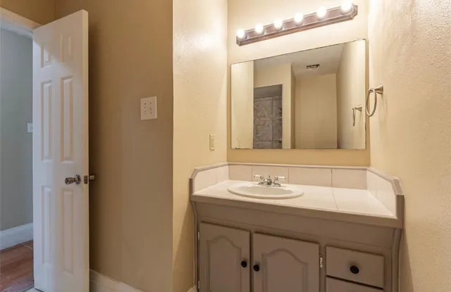 $1,775 | 1350 Strawberry Street, League City, TX 77573