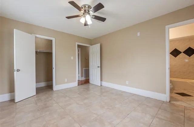 $1,775 | 1350 Strawberry Street, League City, TX 77573