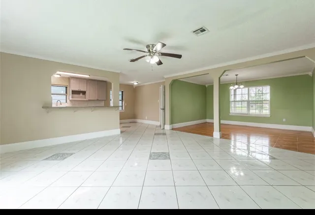 $1,825 | 1350 Strawberry Street, League City, TX 77573