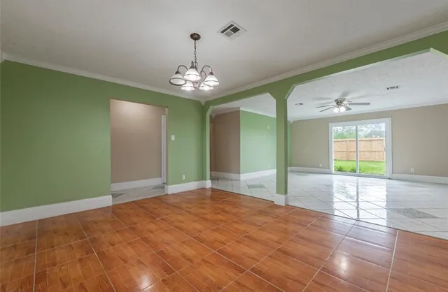 $1,775 | 1350 Strawberry Street, League City, TX 77573