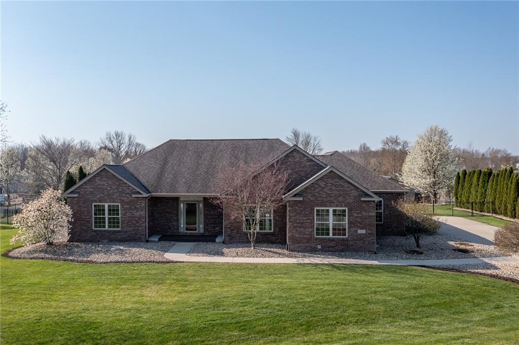 3515 Jonathan Ridge Columbus, IN 47201 - Photo 1 of 59 Gallery Image 1